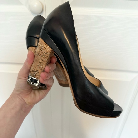Chanel Black Leather Chain Link Cork Heel Open Toe Pumps Size IT37 US7 - Picture 5 of 13